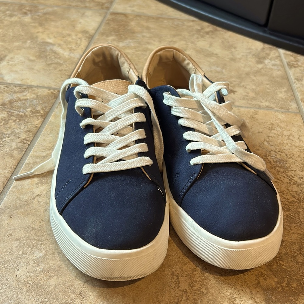 Like new: Revitalign Pacific Canvas